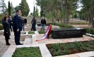 Minister Dacic laid a wreath at the tomb of Shimon Peres