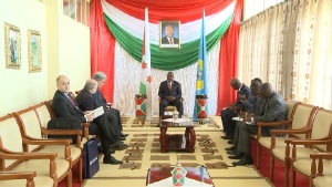 Dacic with the President of Burundi, Pierre Nkurunziza