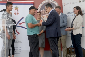 Ivica Dacic at the festive ceremony of moving to refugee apartments in Vrsac