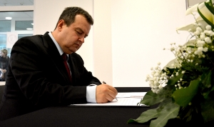 Minister Dacic signed the Book of Condolence at the German Embassy