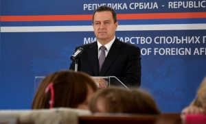 Minister Dacic recived children from Vukovar 2