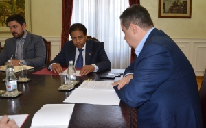 Minister Dačić meets with Ambassador of Qatar