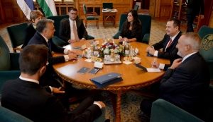 Minister Dacic meets with Prime Minister of Hungary