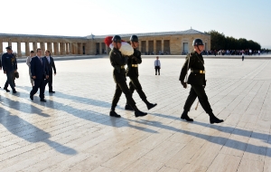 Minister Dacic laid a wreath at Ataturk's mausoleum dedicated