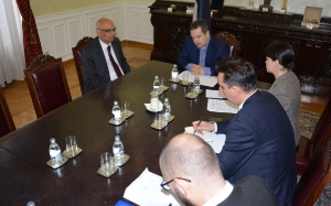 Minister Dacic meets with Arif Mahmood