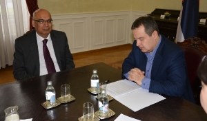 Minister Dacic meets with Arif Mahmood