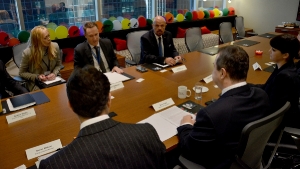 Minister Dacicmeets with Vice President of the Canadian Commercial Corporation, Cameron McKenzie
