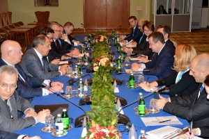 Minister Dacic meets with Minister Lavrov