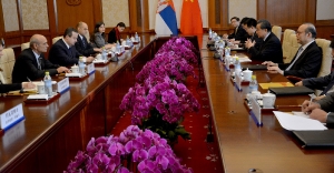 Minister Dacic meets with the Minister of Foreign Affairs of China Wang Yi