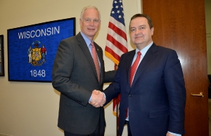 Minister Dacic meets with Senator Ron Johnson