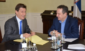 Minister Dacic meets with World Bank consultant