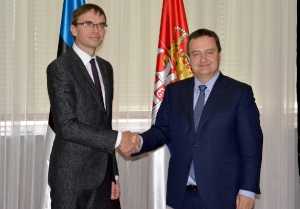 Minister Dacic meets with Sven Mikser