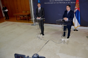 Minister Dacic meets with Sven Mikser