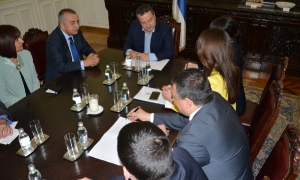 Minister Dacic meets with Zahir Tanin