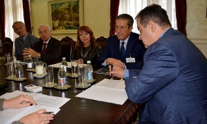 Dacic - Federico Mayor