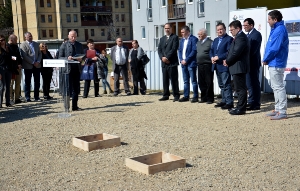 Minister Dacic laid the foundation stone for the construction of apartments for refugees