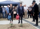 Ivica Dačić na ceremoniji svečanog useljavanja u stanove za izbeglice u Vršcu