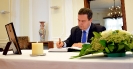 Ministar Dačić upisao se u knjigu žalosti u Ambasadi Austrije [7.8.2014.]