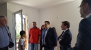 Министар Дачић уручио кључеве монтажне куће хиљадитом кориснику Регионалног стамбеног програма