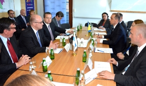 Sastanak ministra Dačića sa šefom Kancelarije OEBS-a u Banjaluci