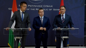 Ministri Dačić i Stefanović sa MSP Mađarske Peterom Sijartom