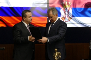 Sastanak ministra Dačića sa ministrom odbrane Rusije