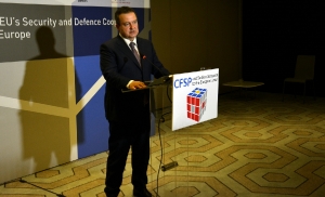 Ministar Dačić na konferenciji ISAK fonda