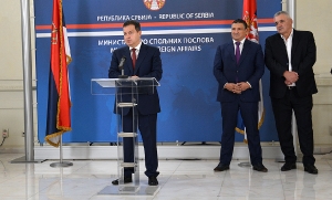 Министар Дачић свечано уручио дипломе полазницима Дипломатске академије